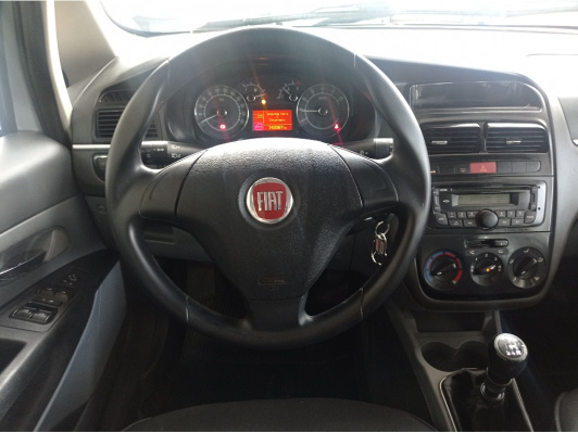 FIAT LINEA 1.8 ESSENCE 16V FLEX 4P MANUAL 2012