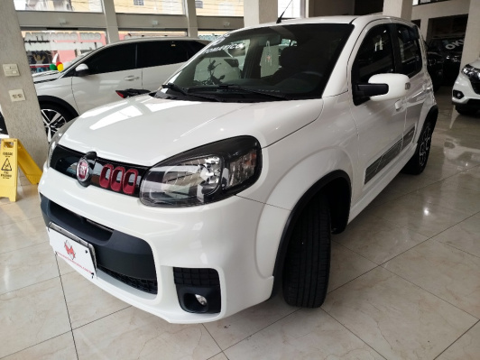 FIAT UNO 1.4 EVO SPORTING 8V FLEX 4P AUTOMATIZADO 2016