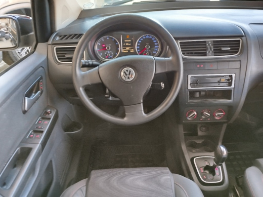 VOLKSWAGEN FOX 1.6 MI PRIME 8V FLEX 4P AUTOMATIZADO 2011